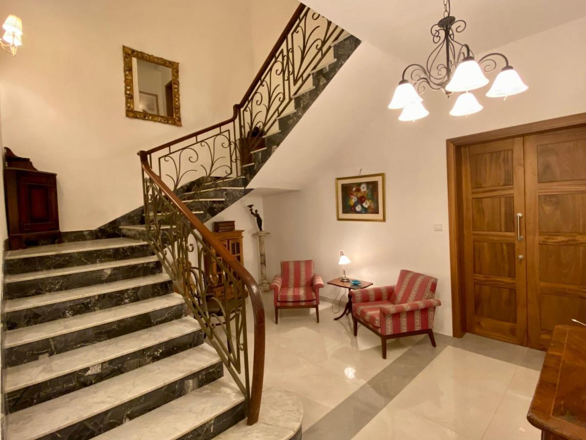 Mosta Garden Studio Bagian luar foto